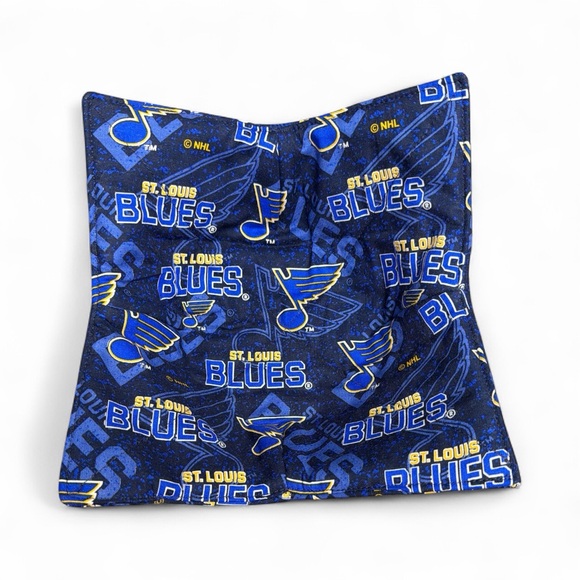 Hand Crafted Other - Hand Crafted Bowl Cozy Medium Size Microwavable Padded St Louis Blues Hockey